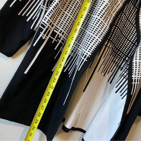 INOIS | Women’s Open Front Cardigan - Picture 4 of 4